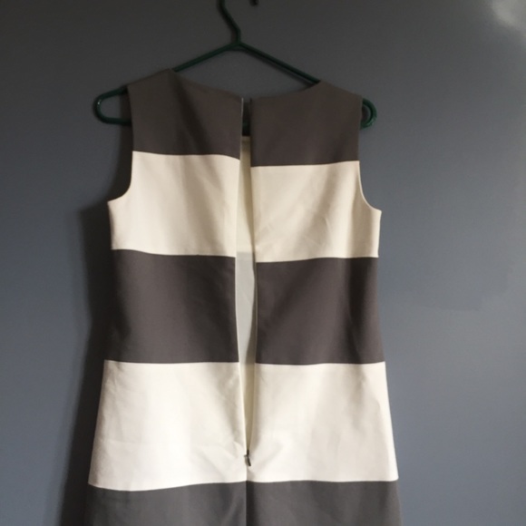 Beautiful Anne Klein Dress - Picture 6 of 6